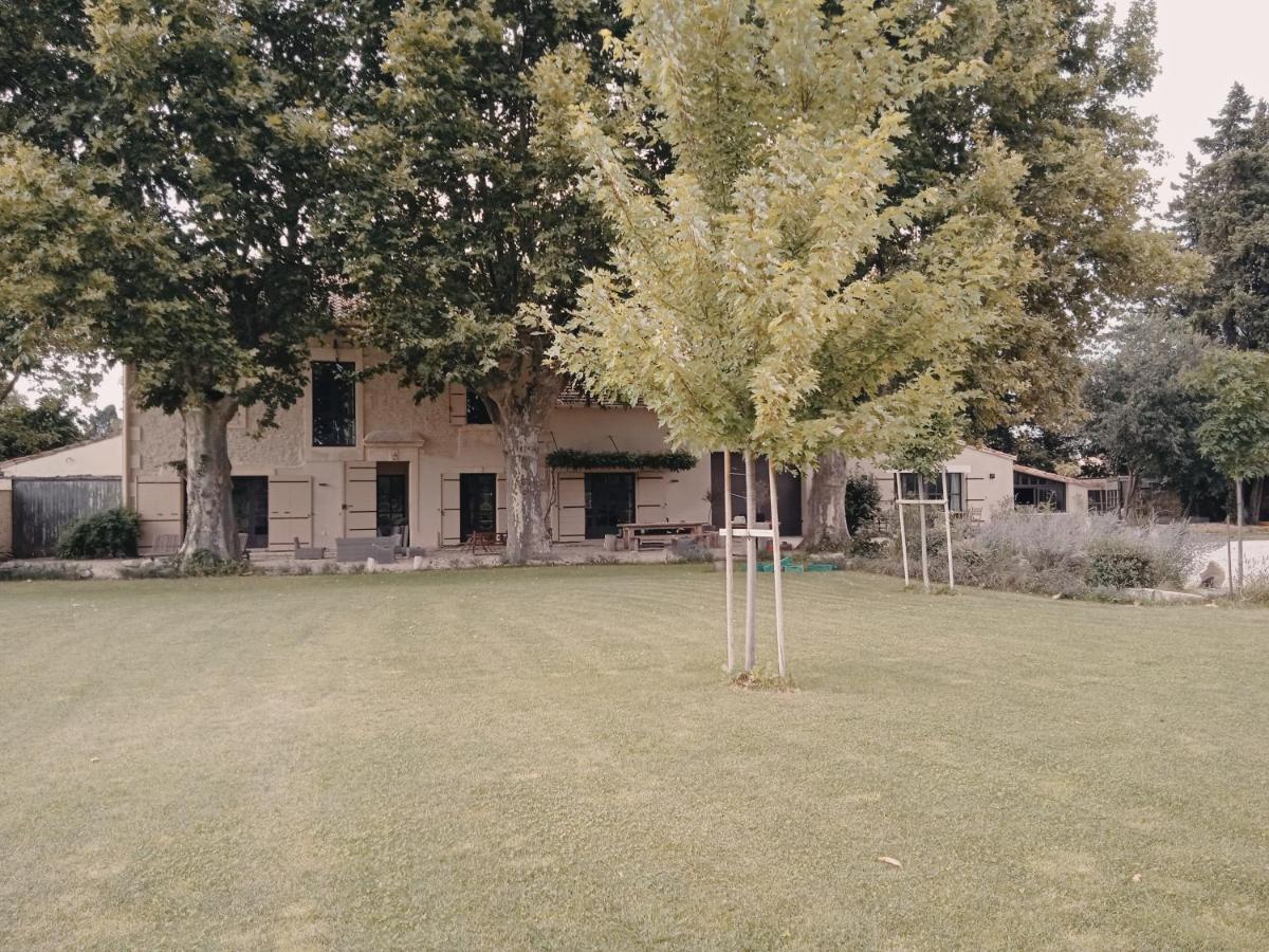 Gite Du Mas De La Finiere ,Avec Spa Interieur Châteaurenard エクステリア 写真