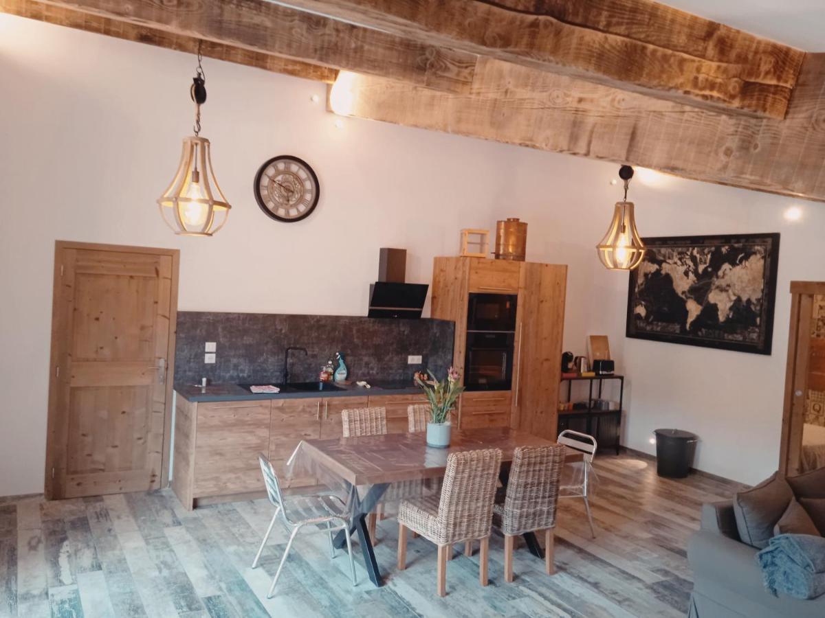 Gite Du Mas De La Finiere ,Avec Spa Interieur Châteaurenard エクステリア 写真
