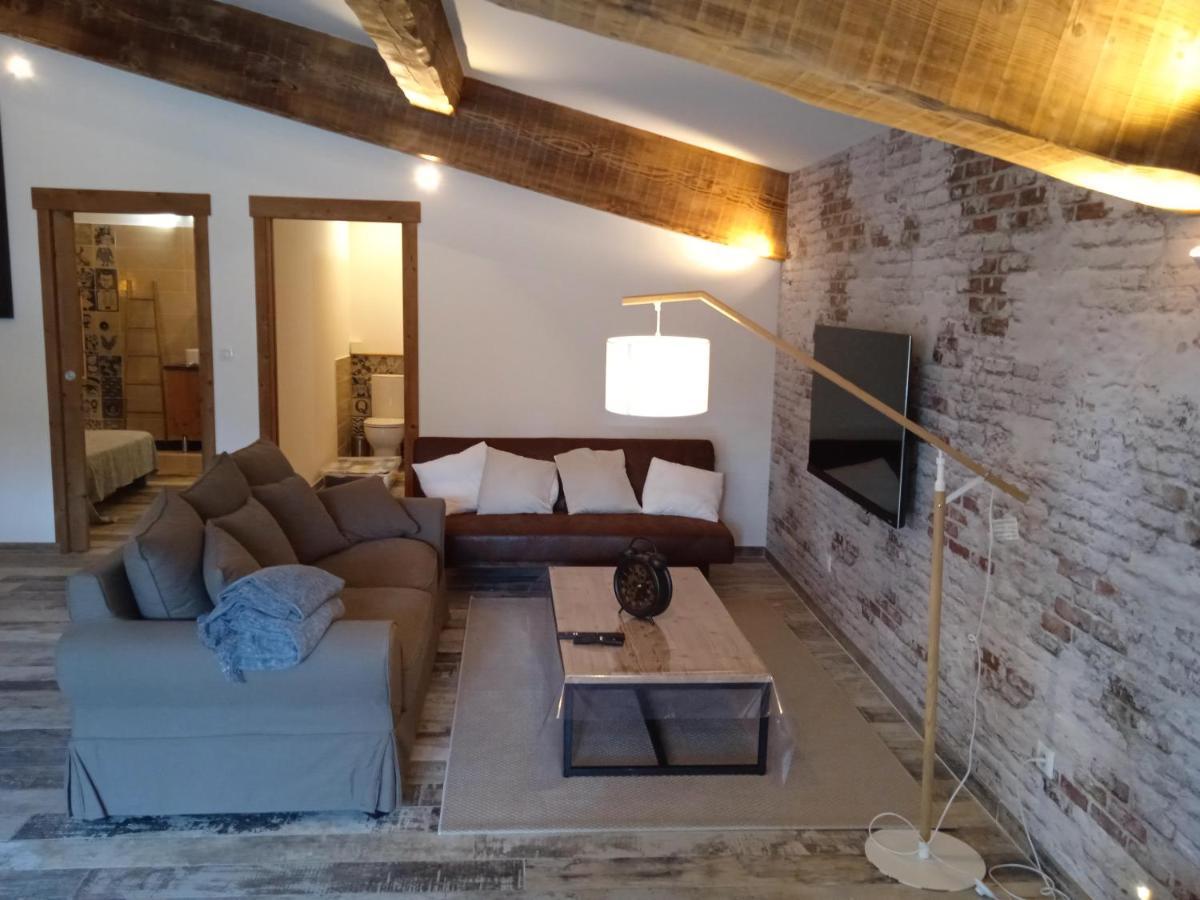 Gite Du Mas De La Finiere ,Avec Spa Interieur Châteaurenard エクステリア 写真