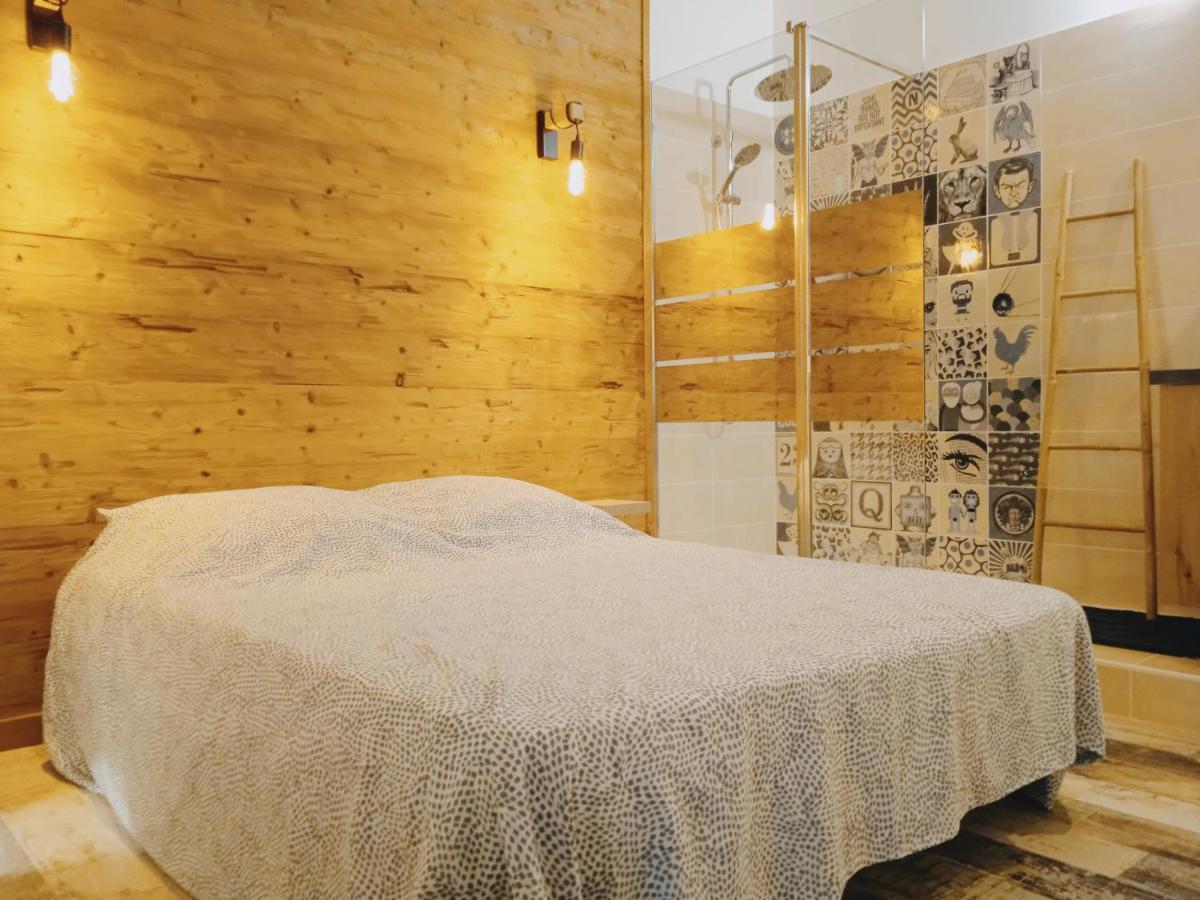 Gite Du Mas De La Finiere ,Avec Spa Interieur Châteaurenard エクステリア 写真