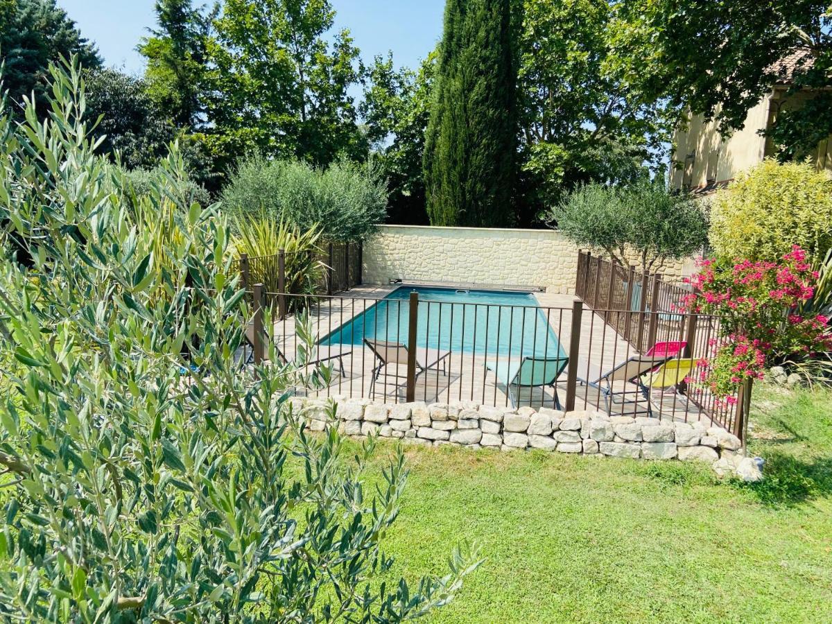 Gite Du Mas De La Finiere ,Avec Spa Interieur Châteaurenard エクステリア 写真